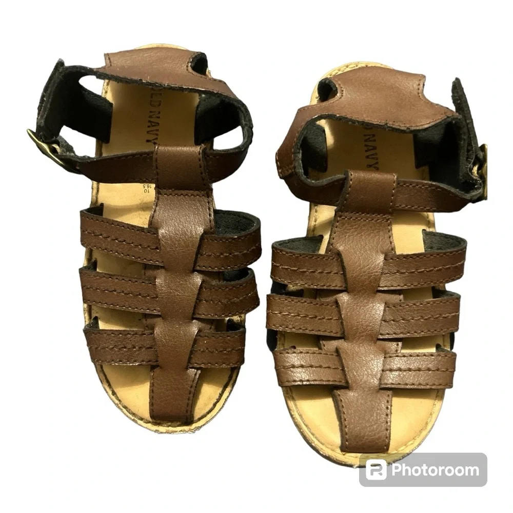 🌼 Old Navy Sandals 💥